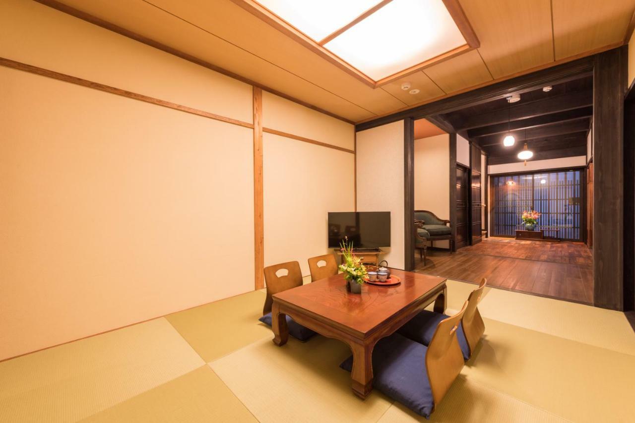 Guesthouse-hana・evergreen Hut Holiday home Kyoto